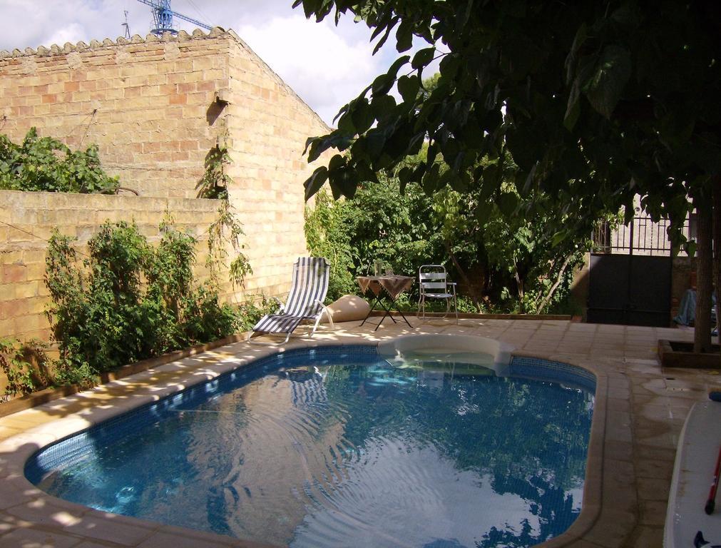 Villa Ca La Paula à Pla del Panadés Extérieur photo